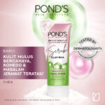 Pond's Bright Miracle Ultimate Pore Clear CLAY-BHA Facial Scrub - Image 2